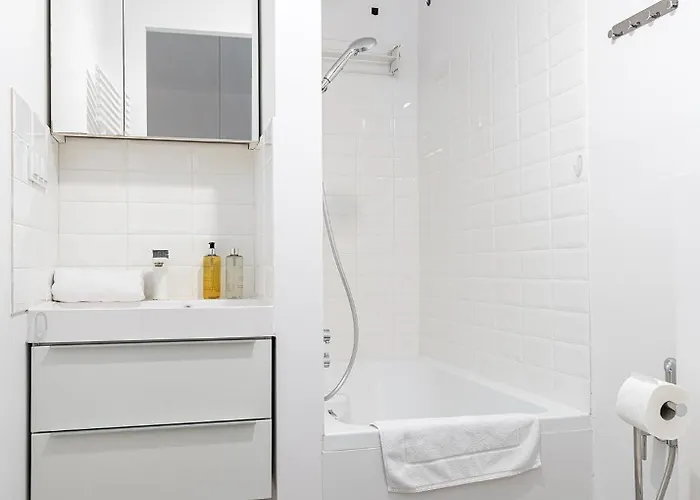 Rentplanet - Mirow Ii *