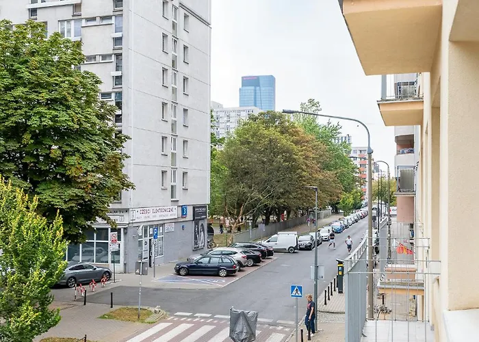 Rentplanet - Mirow Ii Apartment Warsaw